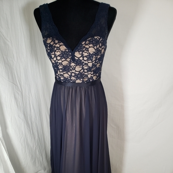 Morilee Madeline Gardner Navy Lace Nude Under Sleeveless Floor Length Gown Sz 8 - Picture 1 of 12